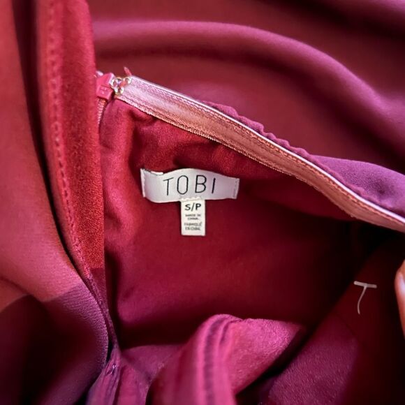 Tobi small midi dress - Picture 2 of 4